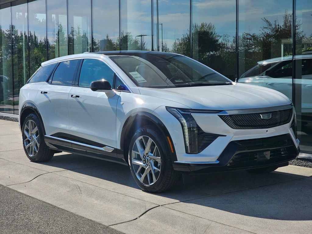 2026 Cadillac OPTIQ Premium Luxury