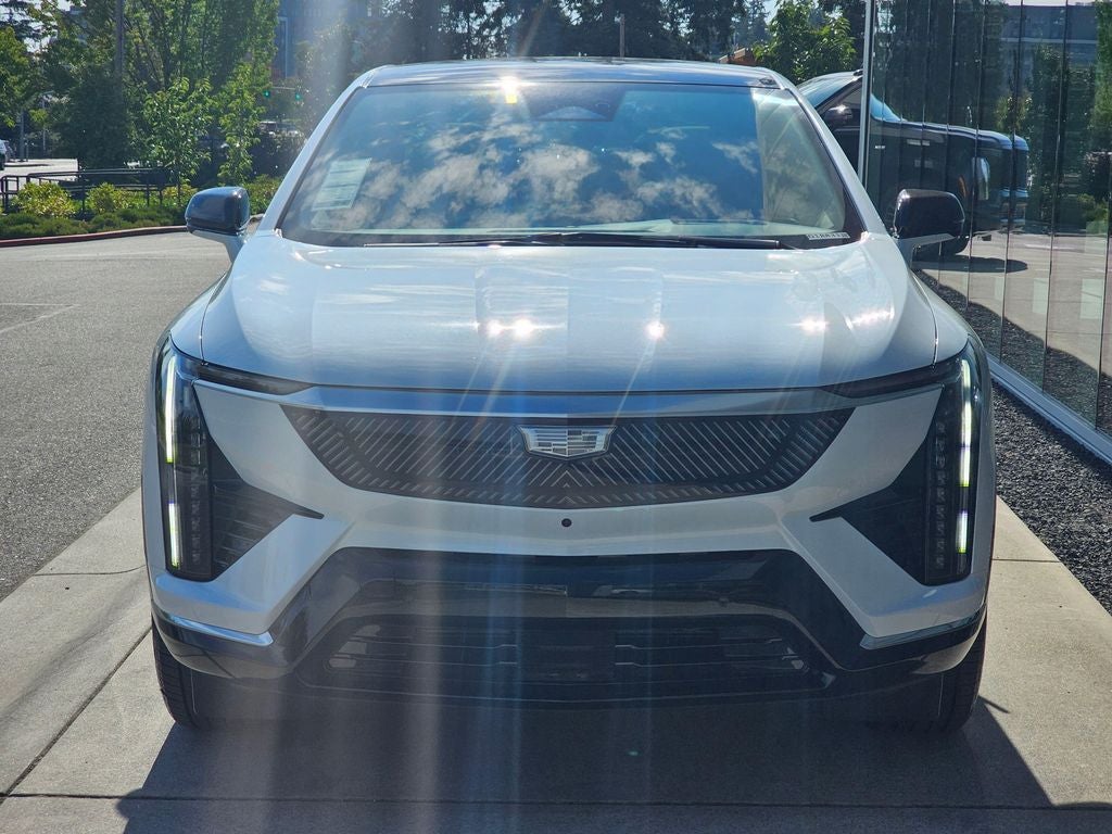 2026 Cadillac OPTIQ Premium Luxury