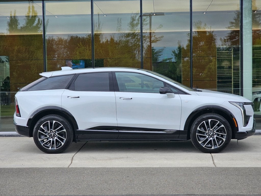2026 Cadillac OPTIQ Sport