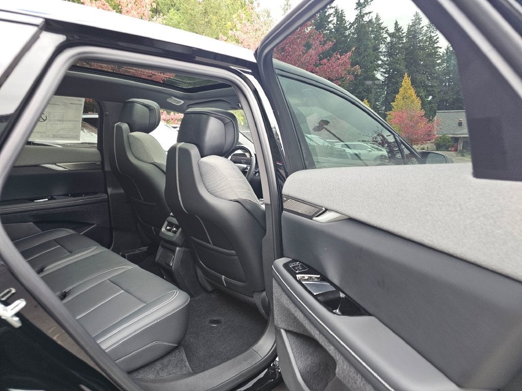 2027 Cadillac OPTIQ Sport