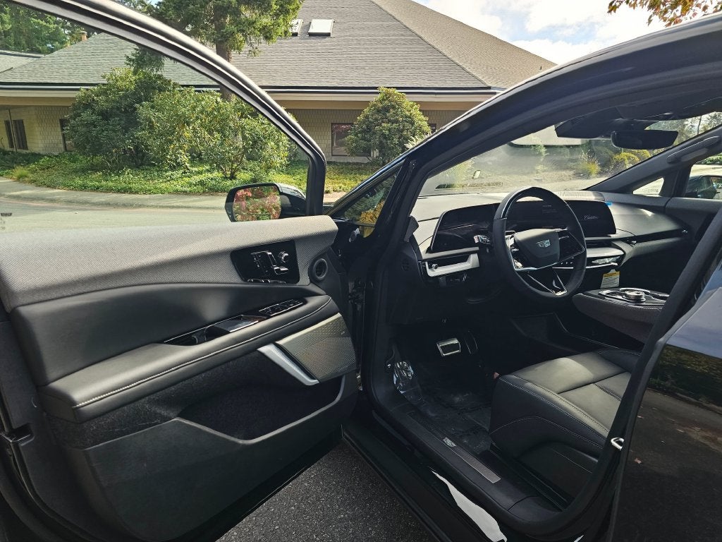2027 Cadillac OPTIQ Sport
