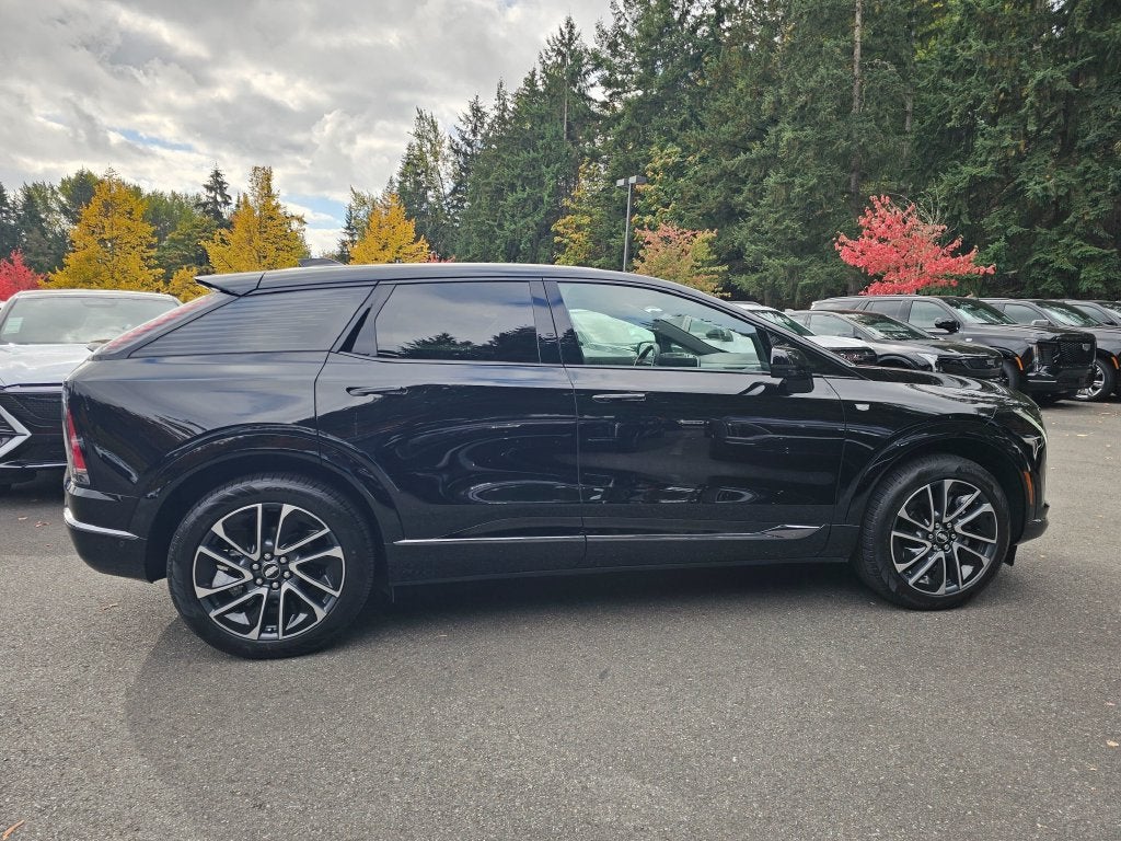 2027 Cadillac OPTIQ Premium Sport
