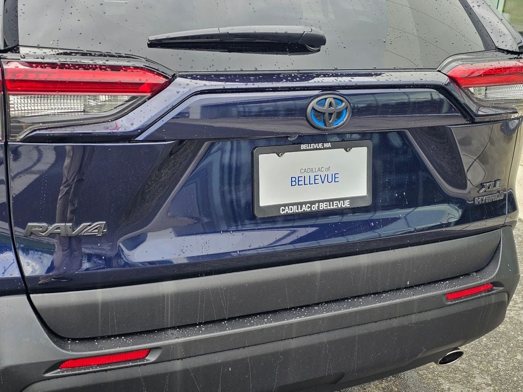 2021 Toyota RAV4 Hybrid XLE Premium