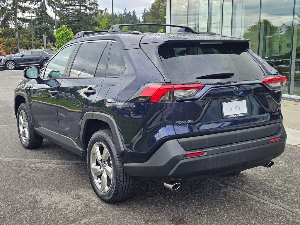 2021 Toyota RAV4 Hybrid XLE Premium