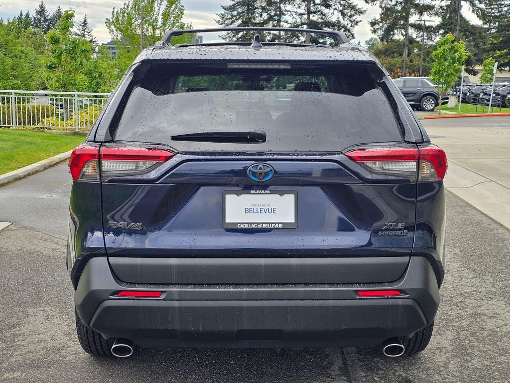 2021 Toyota RAV4 Hybrid XLE Premium