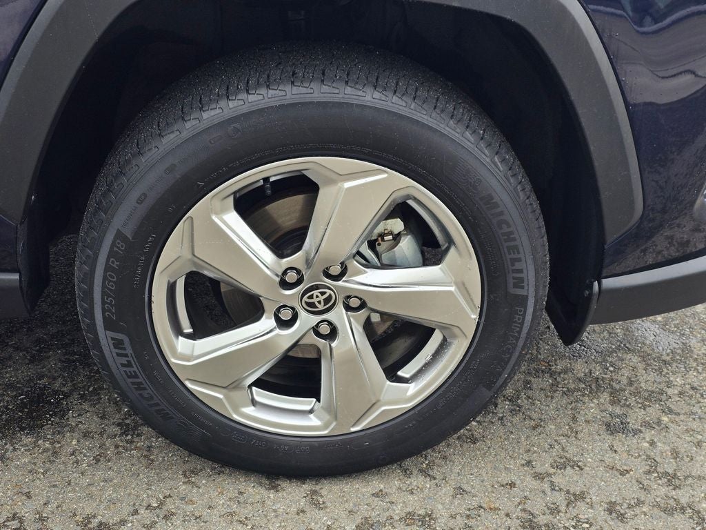2021 Toyota RAV4 Hybrid XLE Premium