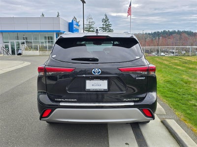 2020 Toyota Highlander Hybrid Platinum