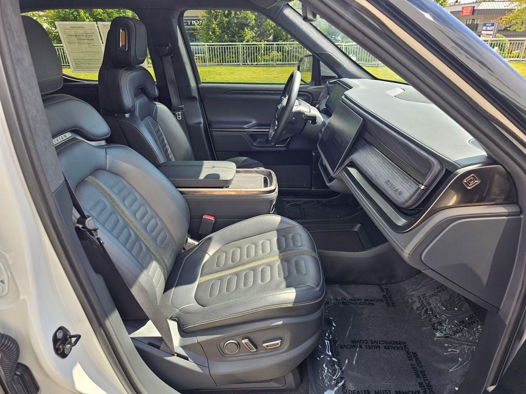 2022 Rivian R1T Adventure