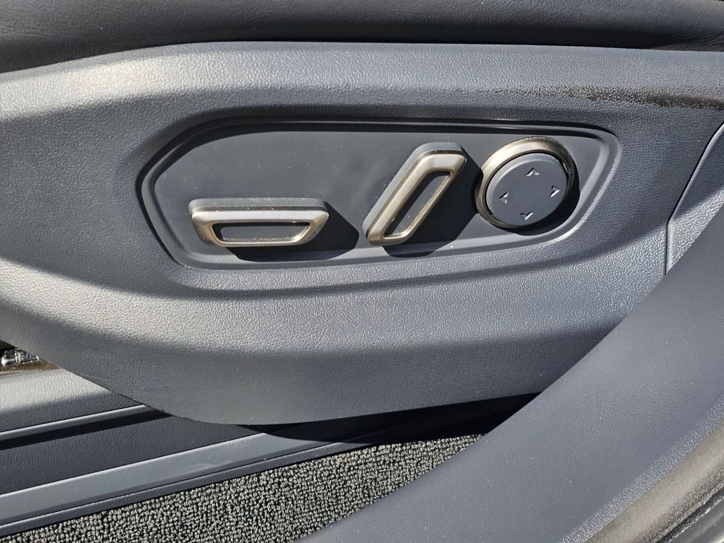 2022 Rivian R1T Adventure