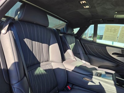 2022 Lexus LS 500h Base