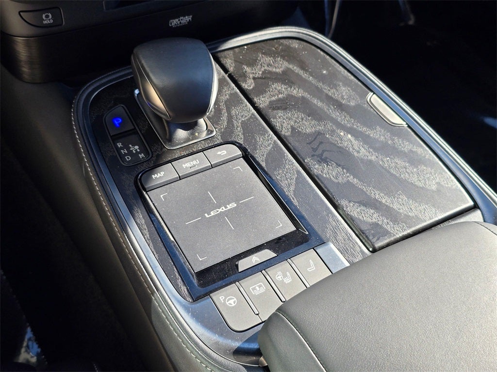 2022 Lexus LS 500h Base