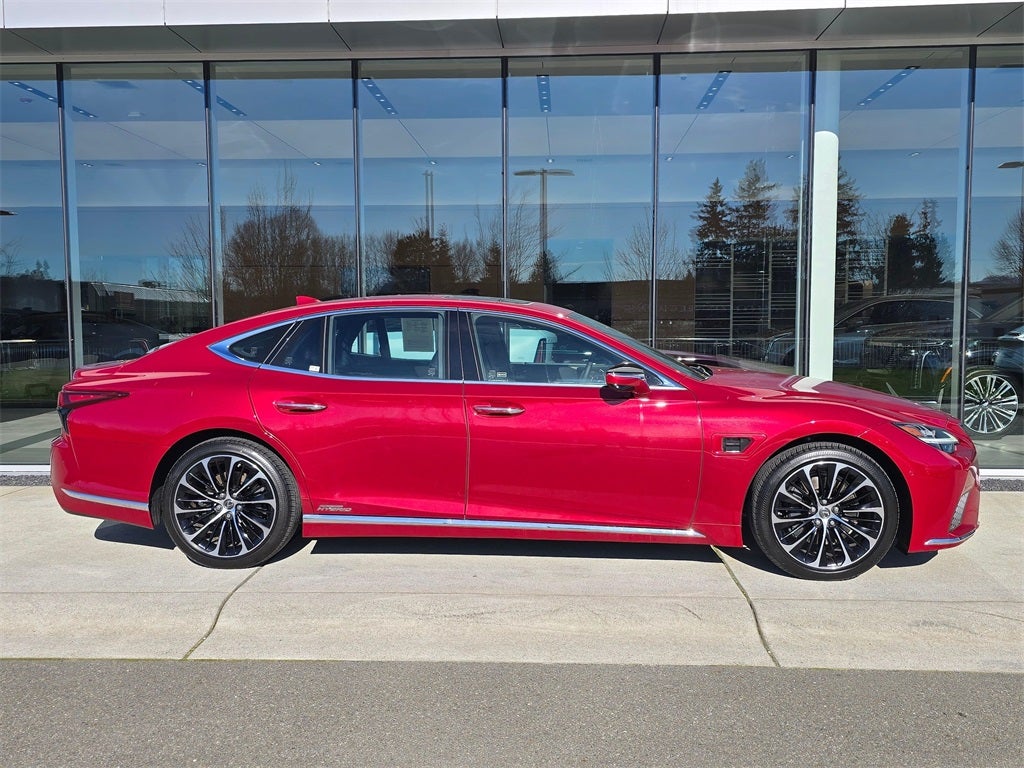 2022 Lexus LS 500h Base