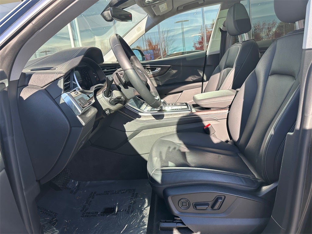 2023 Audi Q8 55 Premium Plus quattro