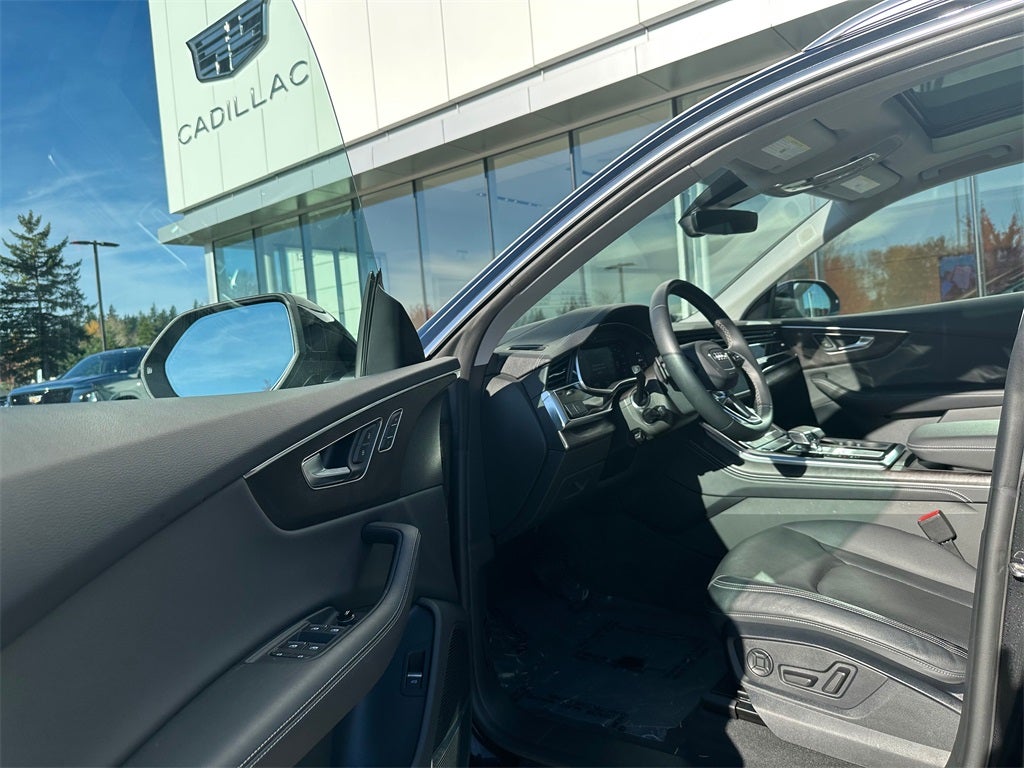 2023 Audi Q8 55 Premium Plus quattro