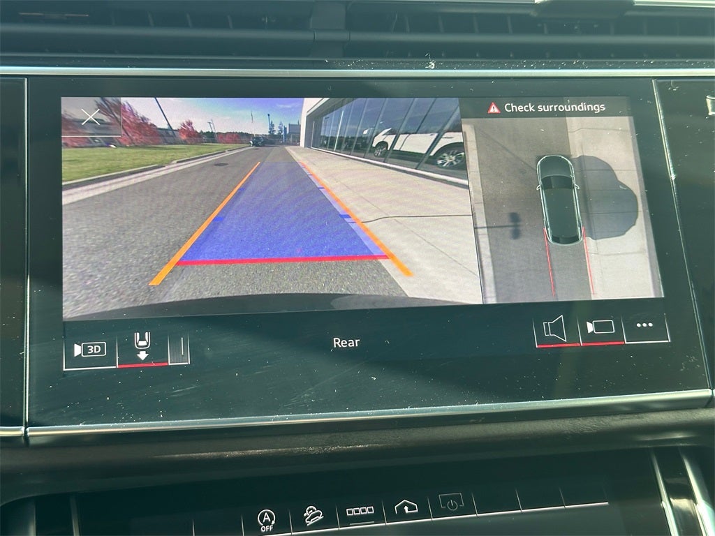 2023 Audi Q8 55 Premium Plus quattro