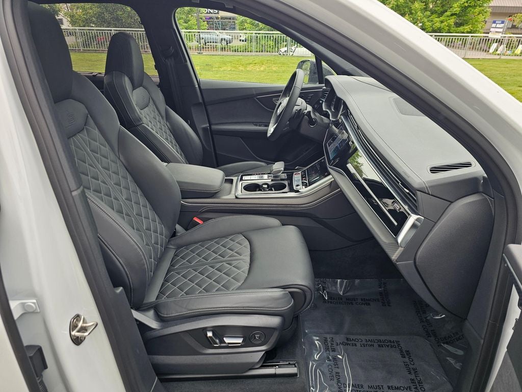 2025 Audi SQ7 Prestige quattro