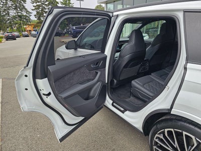 2025 Audi SQ7 Prestige quattro