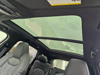 2025 Audi SQ7 Prestige quattro