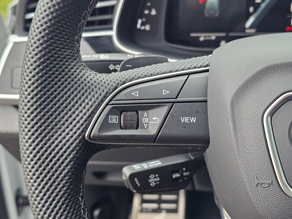 2025 Audi SQ7 Prestige quattro
