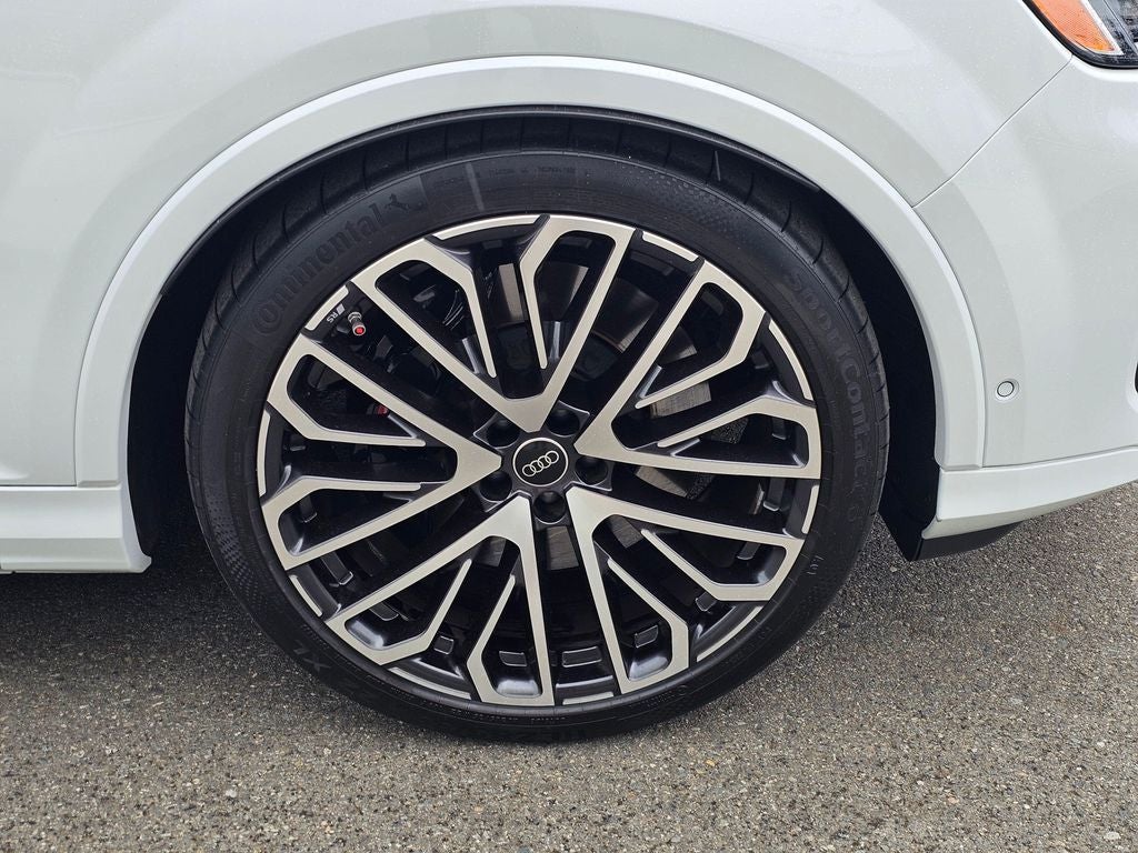 2025 Audi SQ7 Prestige quattro