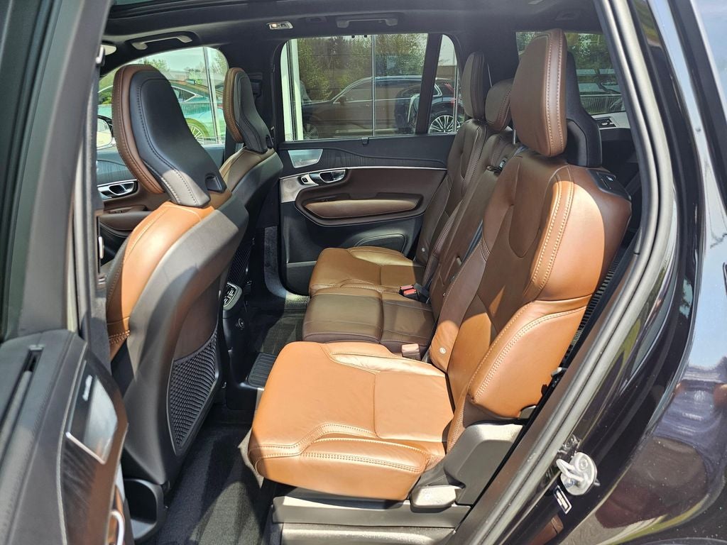 2022 Volvo XC90 Recharge Plug-In Hybrid T8 Inscription Extended Range 7P