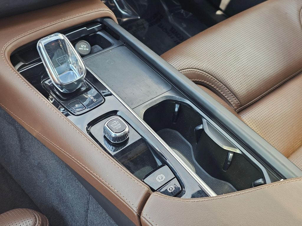 2022 Volvo XC90 Recharge Plug-In Hybrid T8 Inscription Extended Range 7P