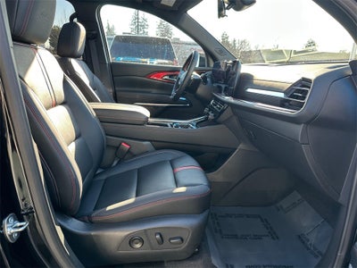 2025 Chevrolet Traverse RS