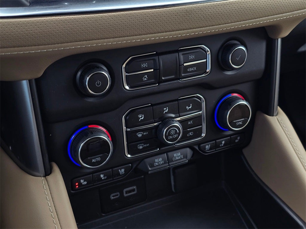 2024 Chevrolet Suburban Premier