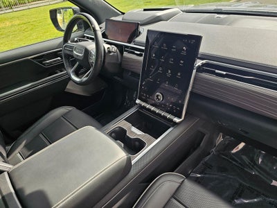 2025 GMC Sierra EV Denali Max Range