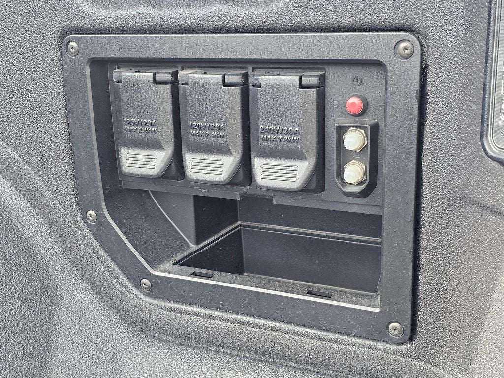 2025 GMC Sierra EV Denali Max Range