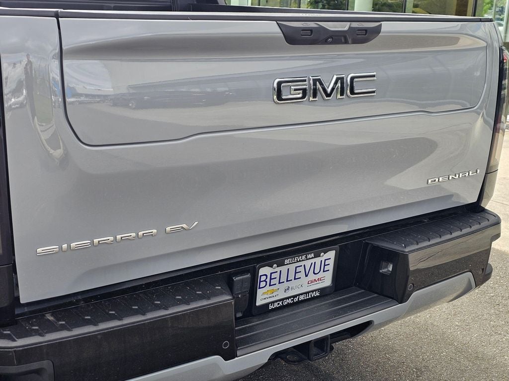 2025 GMC Sierra EV Denali Max Range