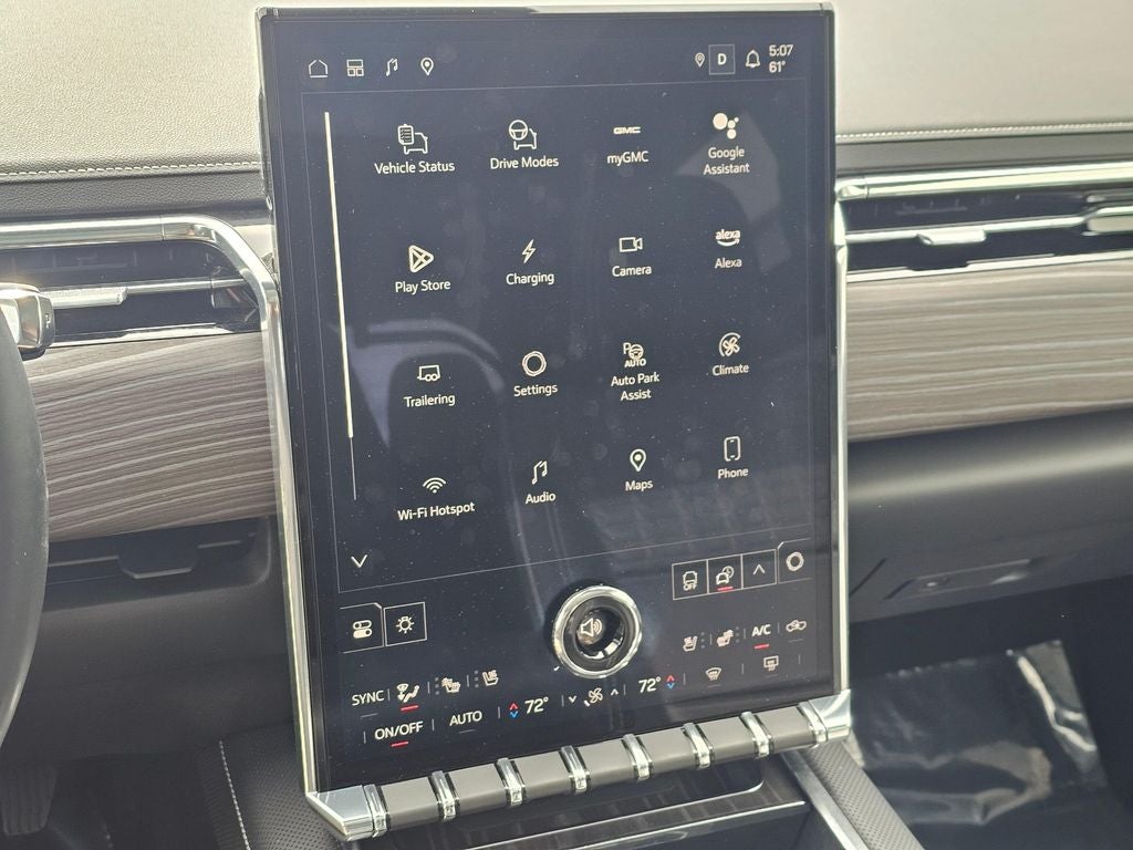 2025 GMC Sierra EV Denali Max Range
