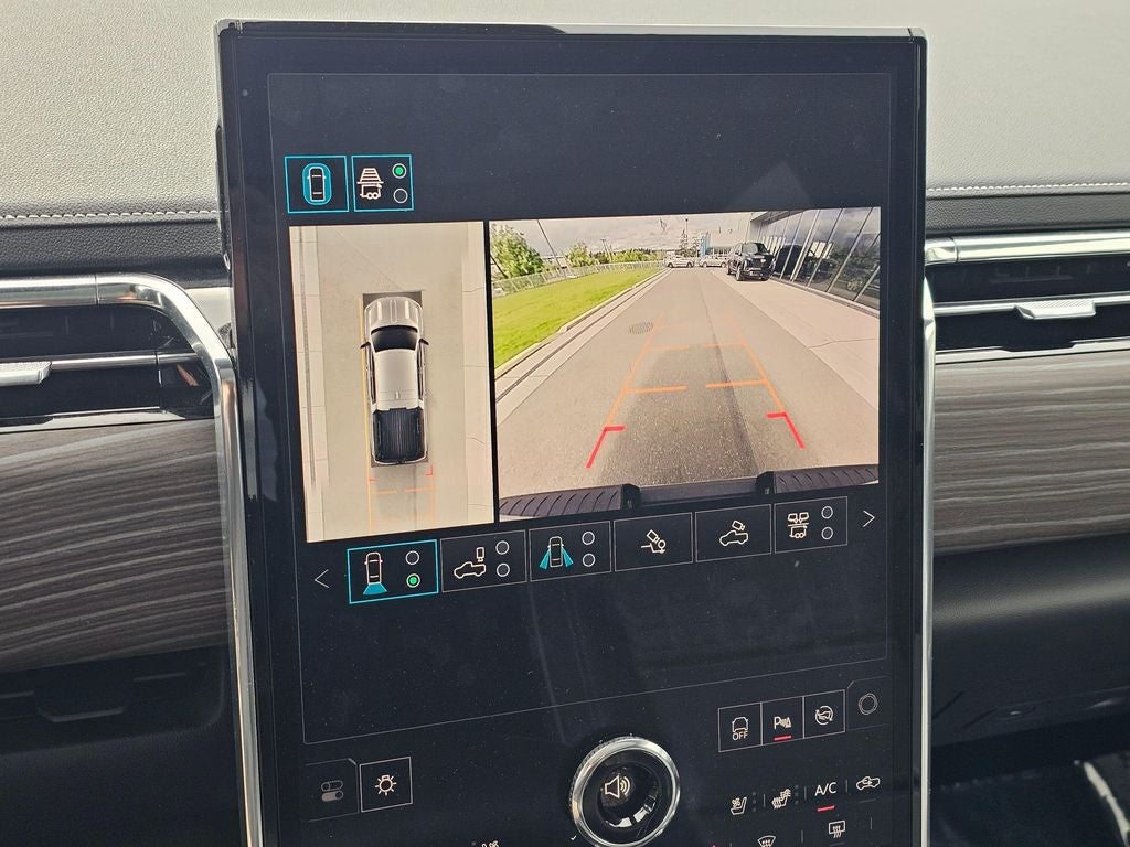 2025 GMC Sierra EV Denali Max Range