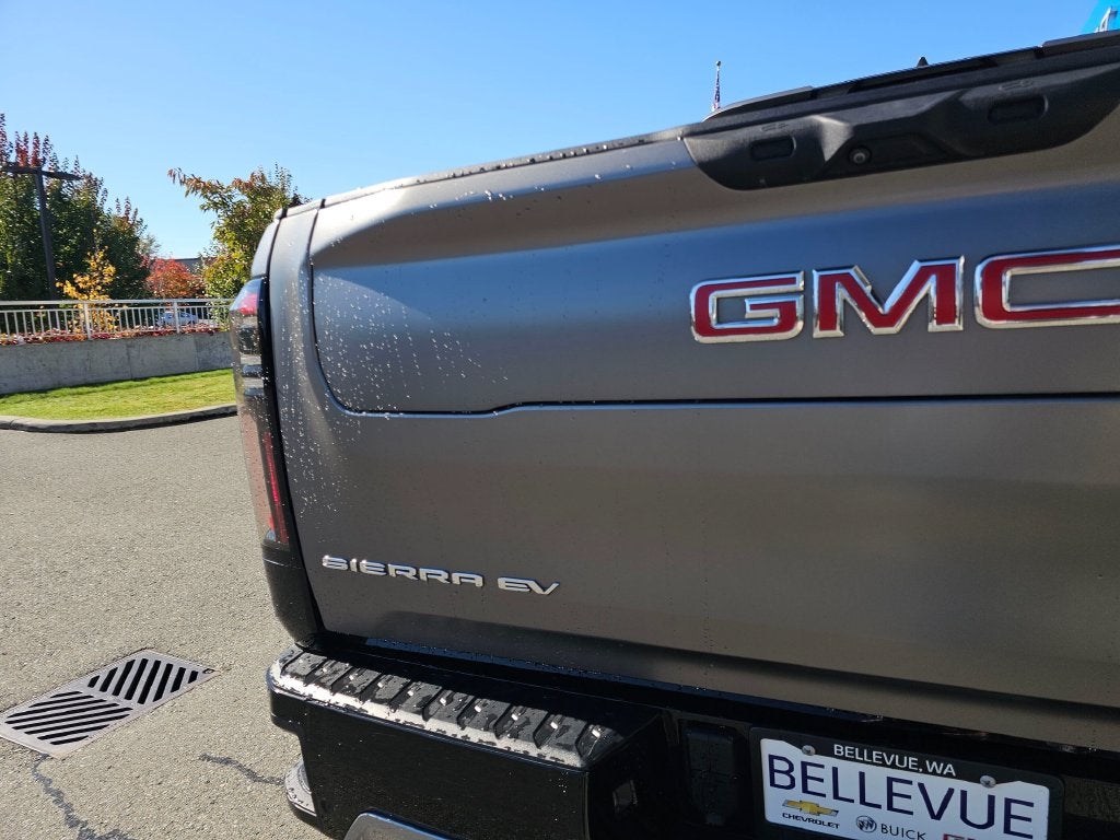 2026 GMC Sierra EV AT4 Max Range