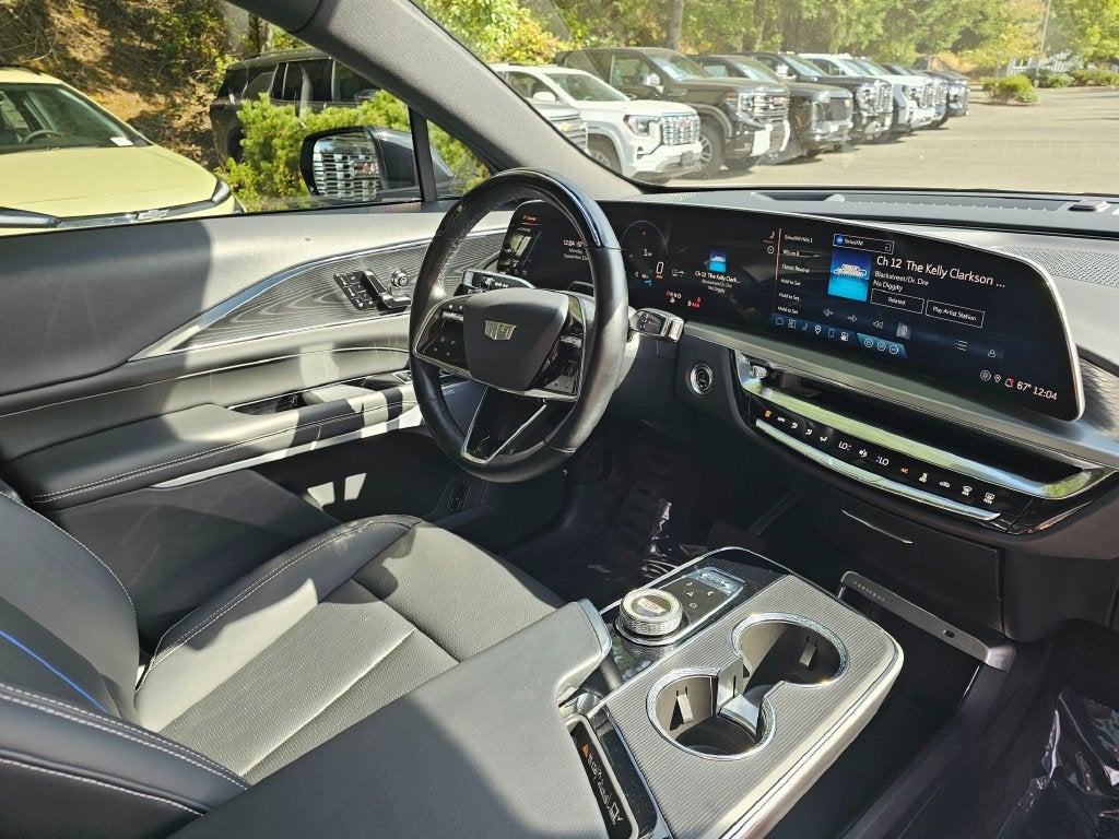 2024 Cadillac LYRIQ Sport