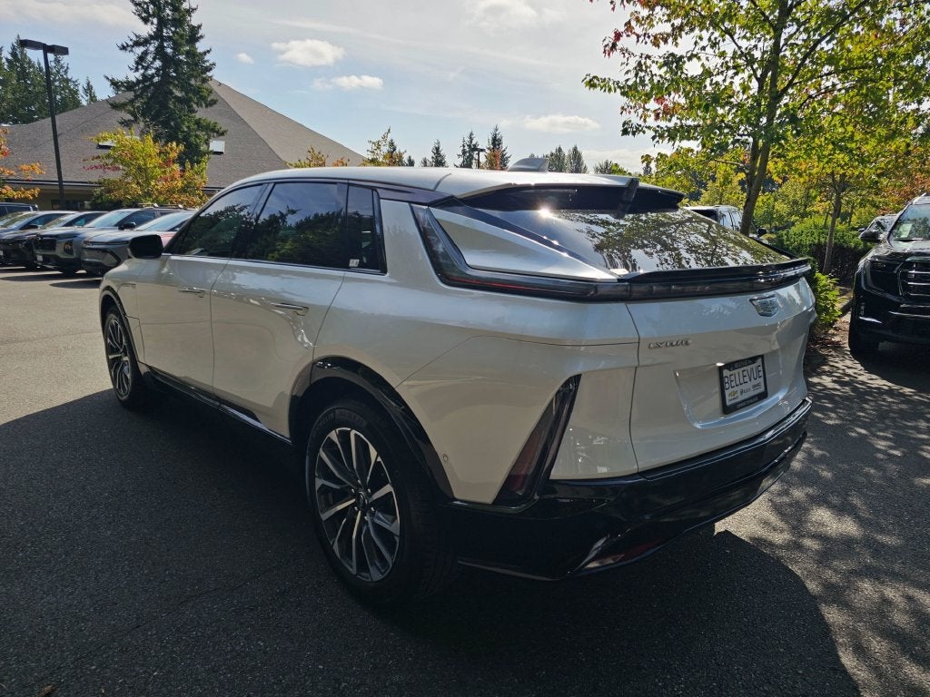 2024 Cadillac LYRIQ Sport