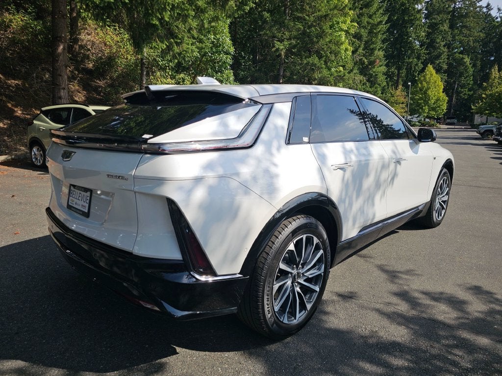 2024 Cadillac LYRIQ Sport