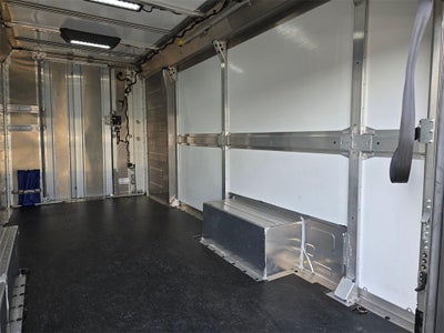 2024 Chevrolet Brightdrop Zevo 600 AWD Max Range