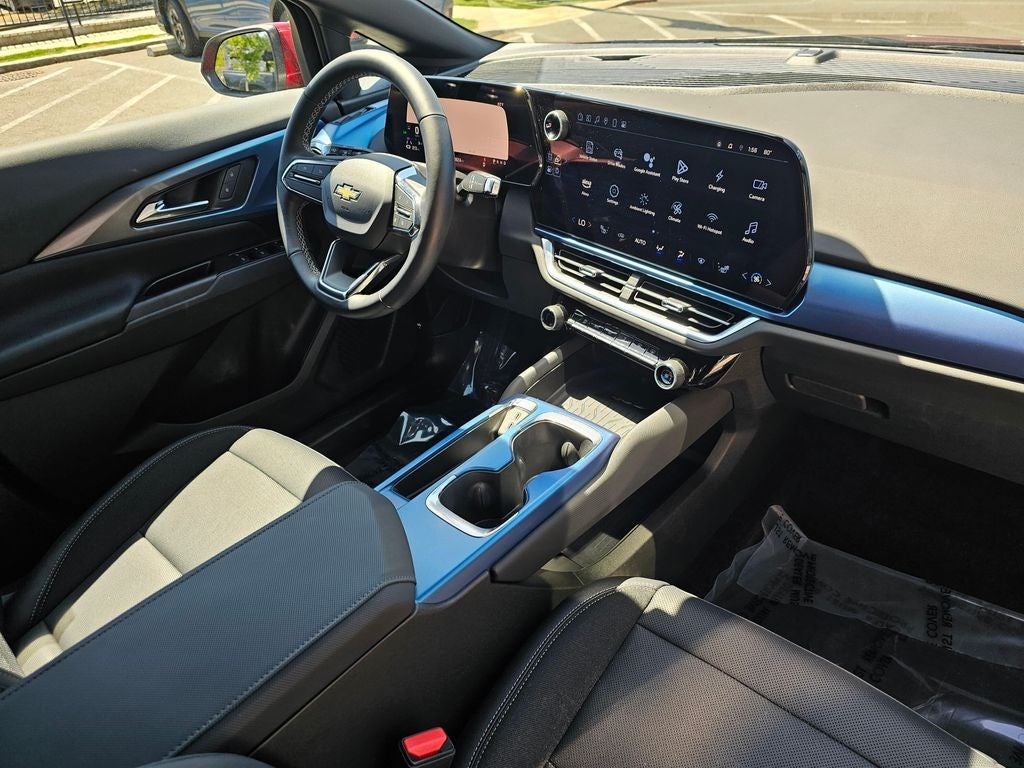 2025 Chevrolet Equinox EV LT