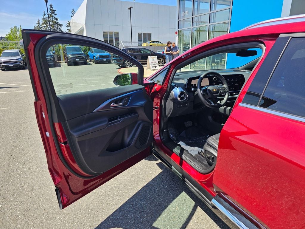 2025 Chevrolet Equinox EV LT