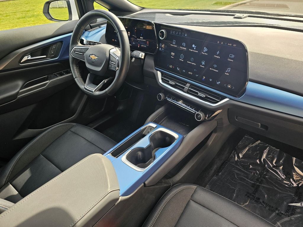 2025 Chevrolet Equinox EV LT