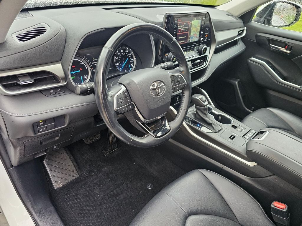 2020 Toyota Highlander Hybrid XLE