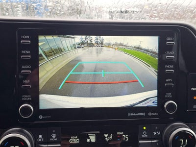 2020 Toyota Highlander Hybrid XLE