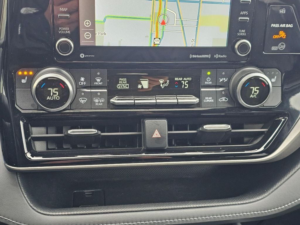 2020 Toyota Highlander Hybrid XLE