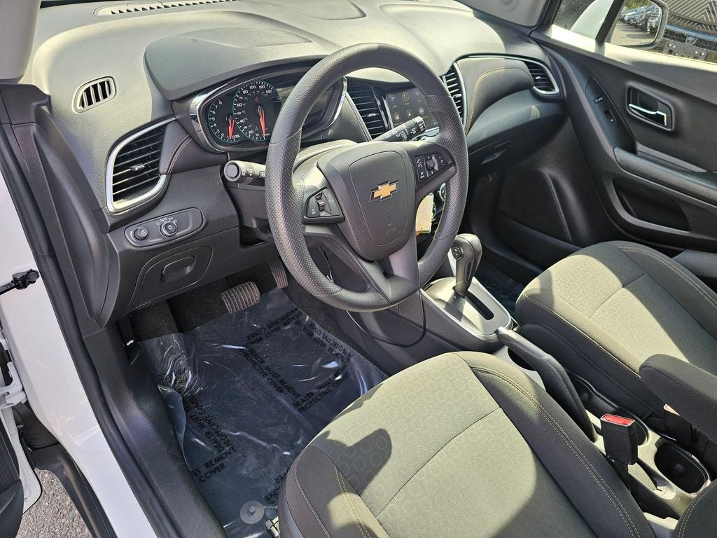 2022 Chevrolet Trax LS