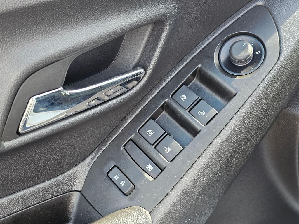 2022 Chevrolet Trax LS