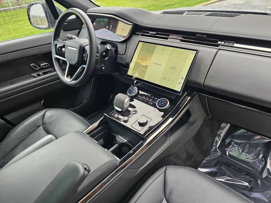 2023 Land Rover Range Rover Sport SE