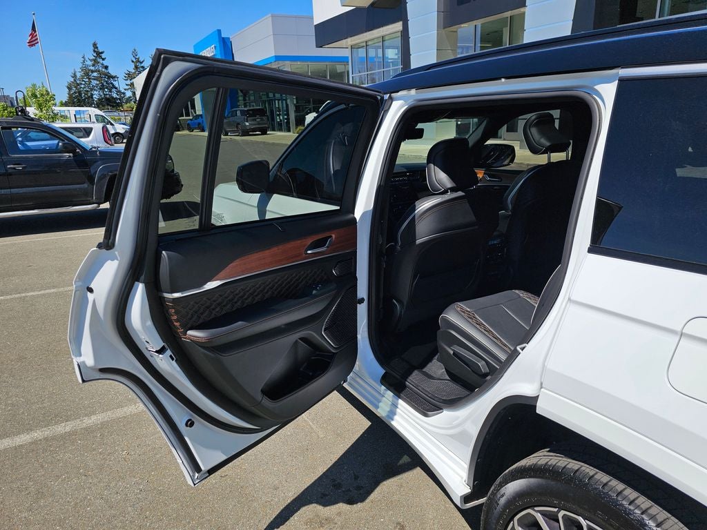 2025 Jeep Grand Cherokee L Summit