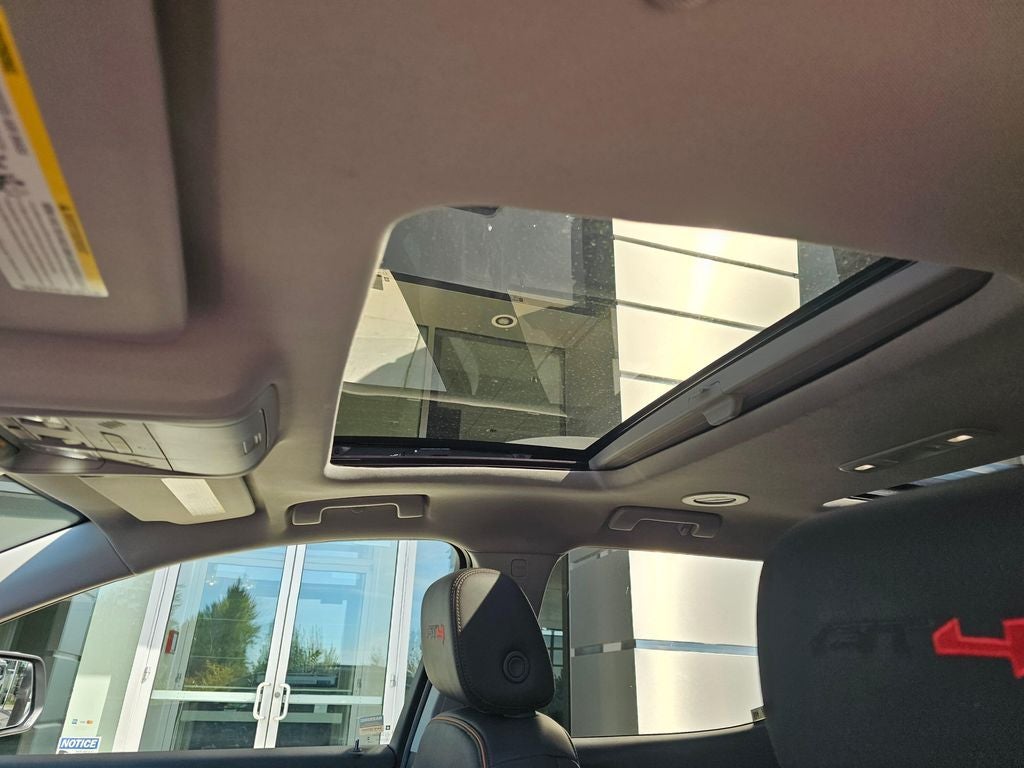 2023 GMC Acadia AT4