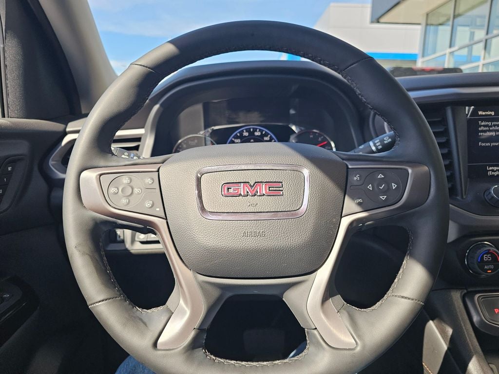 2023 GMC Acadia AT4